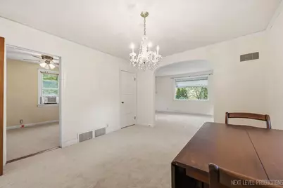 1705 Riverside Avenue, Saint Charles, IL 60174 - Photo 6