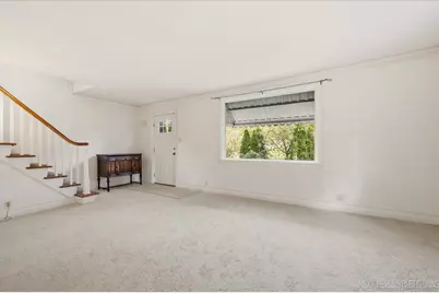 1705 Riverside Avenue, Saint Charles, IL 60174 - Photo 2