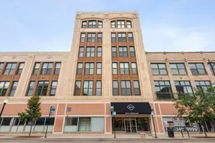 3151 N Lincoln Ave, Chicago, IL 60657 - Photo 1