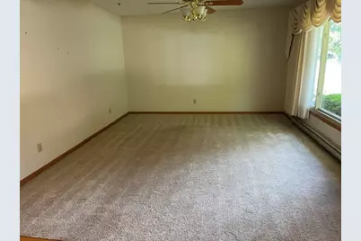 207 Illini Drive, Minooka, IL 60447 - Photo 8