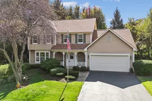 42W433 Jens Jensen Ln, Saint Charles, IL 60175 - Photo 1