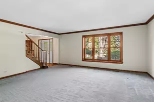 42W433 Jens Jensen Ln, Saint Charles, IL 60175 - Photo 8