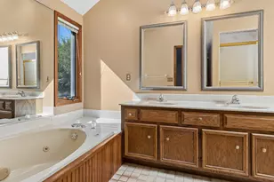 42W433 Jens Jensen Ln, Saint Charles, IL 60175 - Photo 20