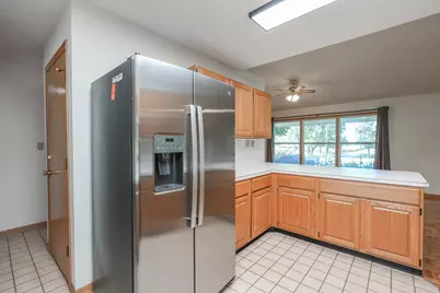 3121 Sportsman Club Road, Bourbonnais, IL 60914 - Photo 14