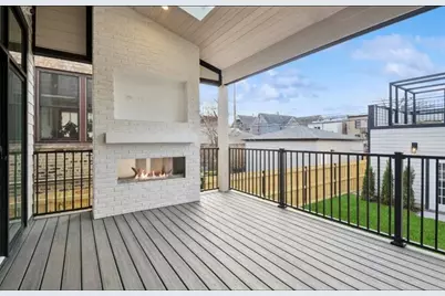 3233 Central Street #2, Evanston, IL 60201 - Photo 4