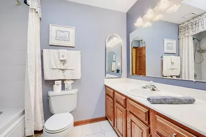 9015 Natoma Avenue, Oak Lawn, IL 60453 - Photo 22