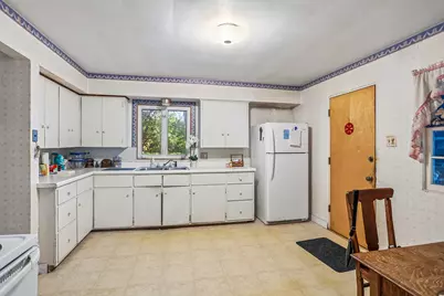 210 Pembroke Avenue, Joliet, IL 60433 - Photo 4