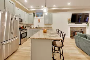 6100 N Hermitage Ave, Chicago, IL 60660 - Photo 10