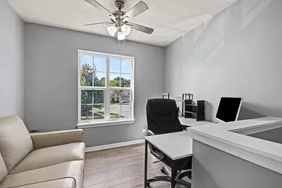 1011 Green Meadow Avenue, Vernon Hills, IL 60061 - Photo 16