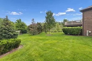 11251 Pinecrest Ct, Orland Park, IL 60467 - Photo 30