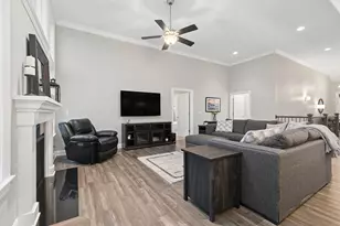 11251 Pinecrest Ct, Orland Park, IL 60467 - Photo 12