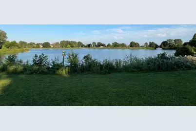 13 Echo Court #10, Vernon Hills, IL 60061 - Photo 12