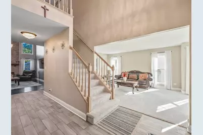 885 Stockbridge Place, Elgin, IL 60120 - Photo 4