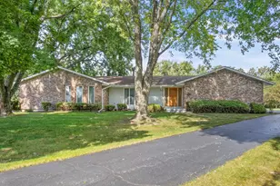 15617 Memory Ln, Sandwich, IL 60548 - Photo 1