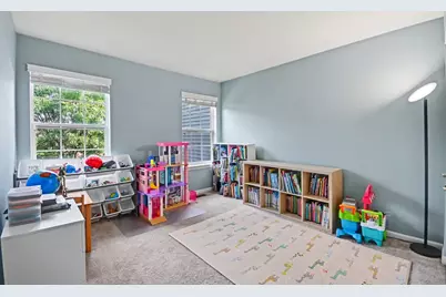 1011 Green Meadow Avenue, Vernon Hills, IL 60061 - Photo 20