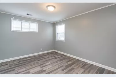 400 7th Avenue, Libertyville, IL 60048 - Photo 16