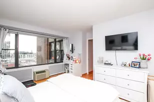 1540 N State Pkwy, Chicago, IL 60610 - Photo 8