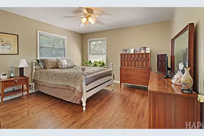 1347 Sleepy Hollow Road, Glenview, IL 60025 - Photo 16