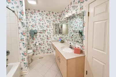 3 Alexandria Drive, Vernon Hills, IL 60061 - Photo 8