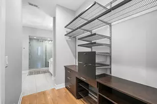 650 N Morgan St, Chicago, IL 60642 - Photo 16