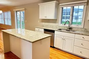 2207 Haider Ave, Naperville, IL 60564 - Photo 4