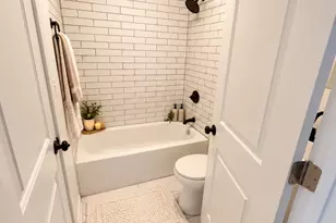 6016 S St Lawrence Ave, Chicago, IL 60637 - Photo 14