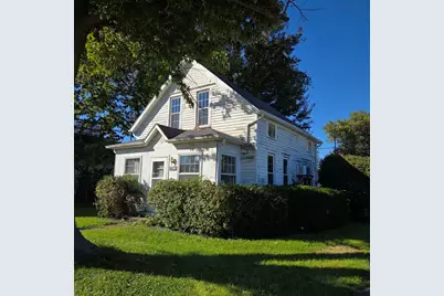 301 3rd Street, Sherrard, IL 61281 - Photo 2