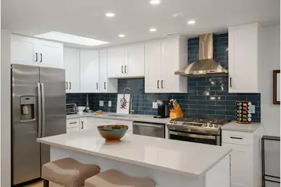 2008 W Roscoe Street #PH, Chicago, IL 60618 - Photo 12