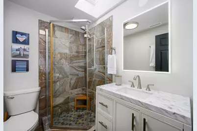 2008 W Roscoe Street #PH, Chicago, IL 60618 - Photo 18