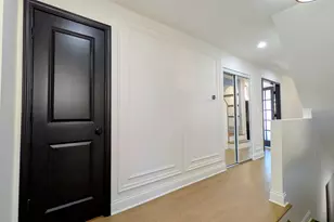 9527 S Parnell Ave, Chicago, IL 60628 - Photo 8