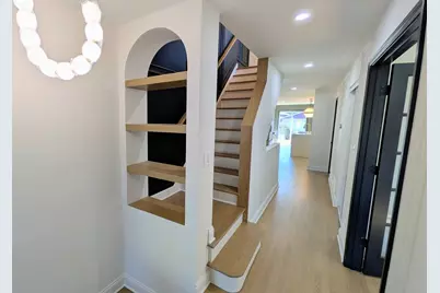 9527 S Parnell Avenue, Chicago, IL 60628 - Photo 2