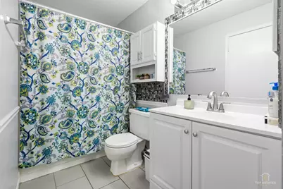 1160 Warwick Circle N, Hoffman Estates, IL 60169 - Photo 12