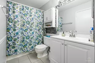 1160 Warwick Cir N, Hoffman Estates, IL 60169 - Photo 12