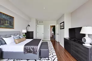 3200 N Lake Shore Dr, Chicago, IL 60657 - Photo 12