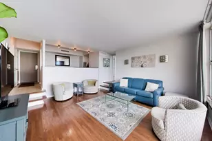 3200 N Lake Shore Dr, Chicago, IL 60657 - Photo 6