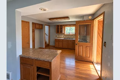 1915 Deerpass Road, Marengo, IL 60152 - Photo 4