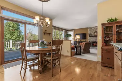 1490 Pheasant Trail Court, Hoffman Estates, IL 60192 - Photo 16