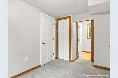 338 E Lakeview Avenue, Round Lake Beach, IL 60073 - Photo 16