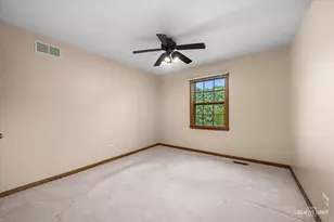475 Prairie Knoll Dr, Naperville, IL 60565 - Photo 26