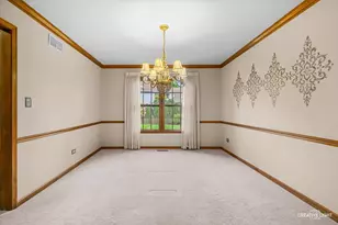 475 Prairie Knoll Dr, Naperville, IL 60565 - Photo 12