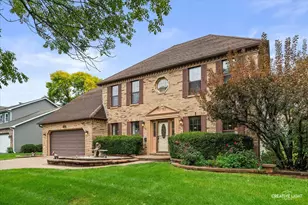 475 Prairie Knoll Dr, Naperville, IL 60565 - Photo 1