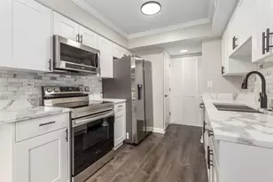 2212 Cardinal Ct, Schaumburg, IL 60194 - Photo 16