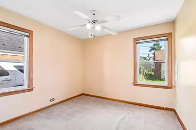 1923 N 74th Avenue, Elmwood Park, IL 60707 - Photo 14