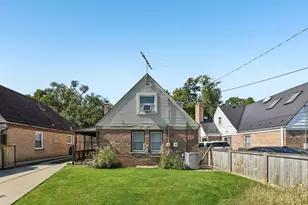 1923 N 74th Ave, Elmwood Park, IL 60707 - Photo 26