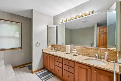 1898 Kaneville Road, Geneva, IL 60134 - Photo 20