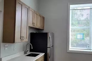 2458 S Sawyer Ave, Chicago, IL 60623 - Photo 2