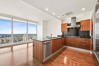 401 N Wabash Avenue #48E, Chicago, IL 60611 - Photo 2