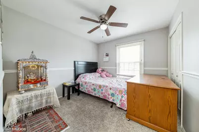 264 Evergreen Lane, Bloomingdale, IL 60108 - Photo 6