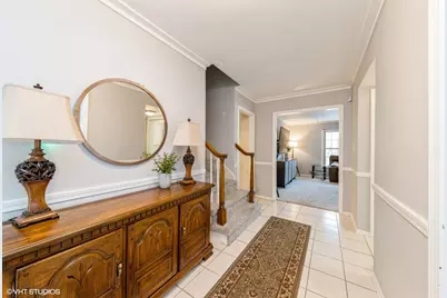 264 Evergreen Lane, Bloomingdale, IL 60108 - Photo 2