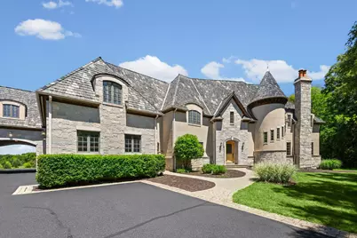 594-A N Plum Tree Road, Barrington, IL 60010 - Photo 2